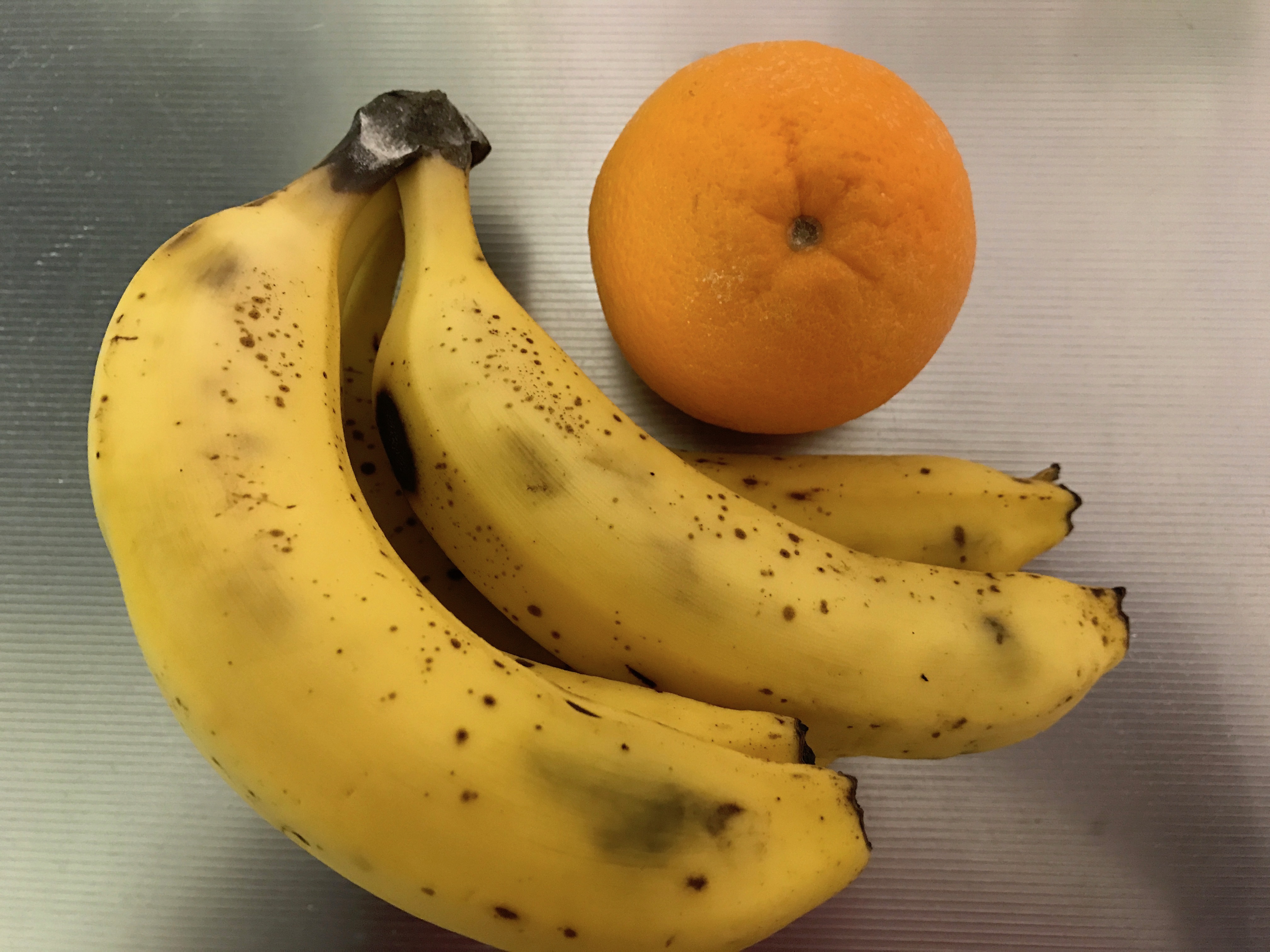 バナナとオレンジ
