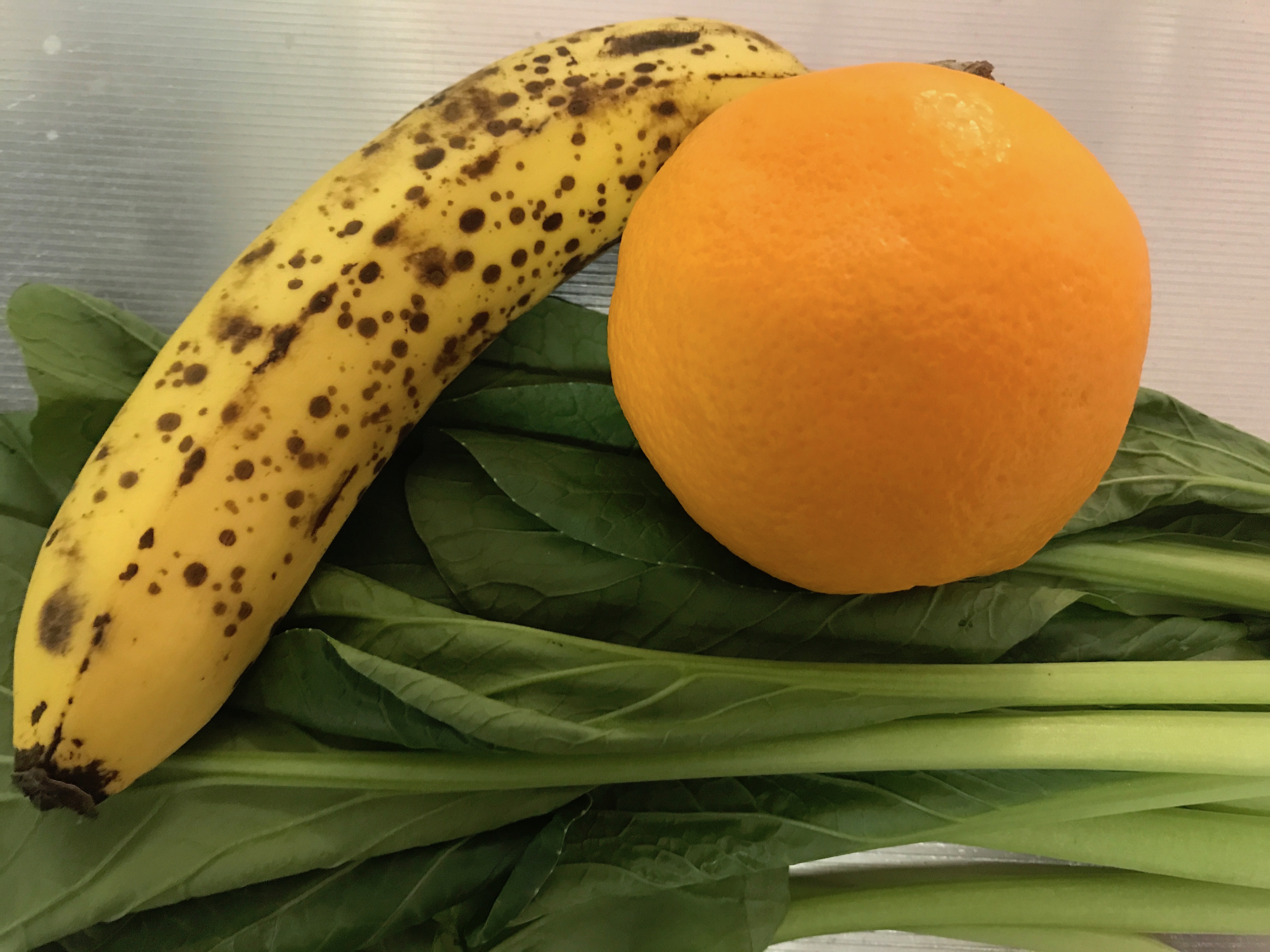 小松菜　オレンジ　バナナ