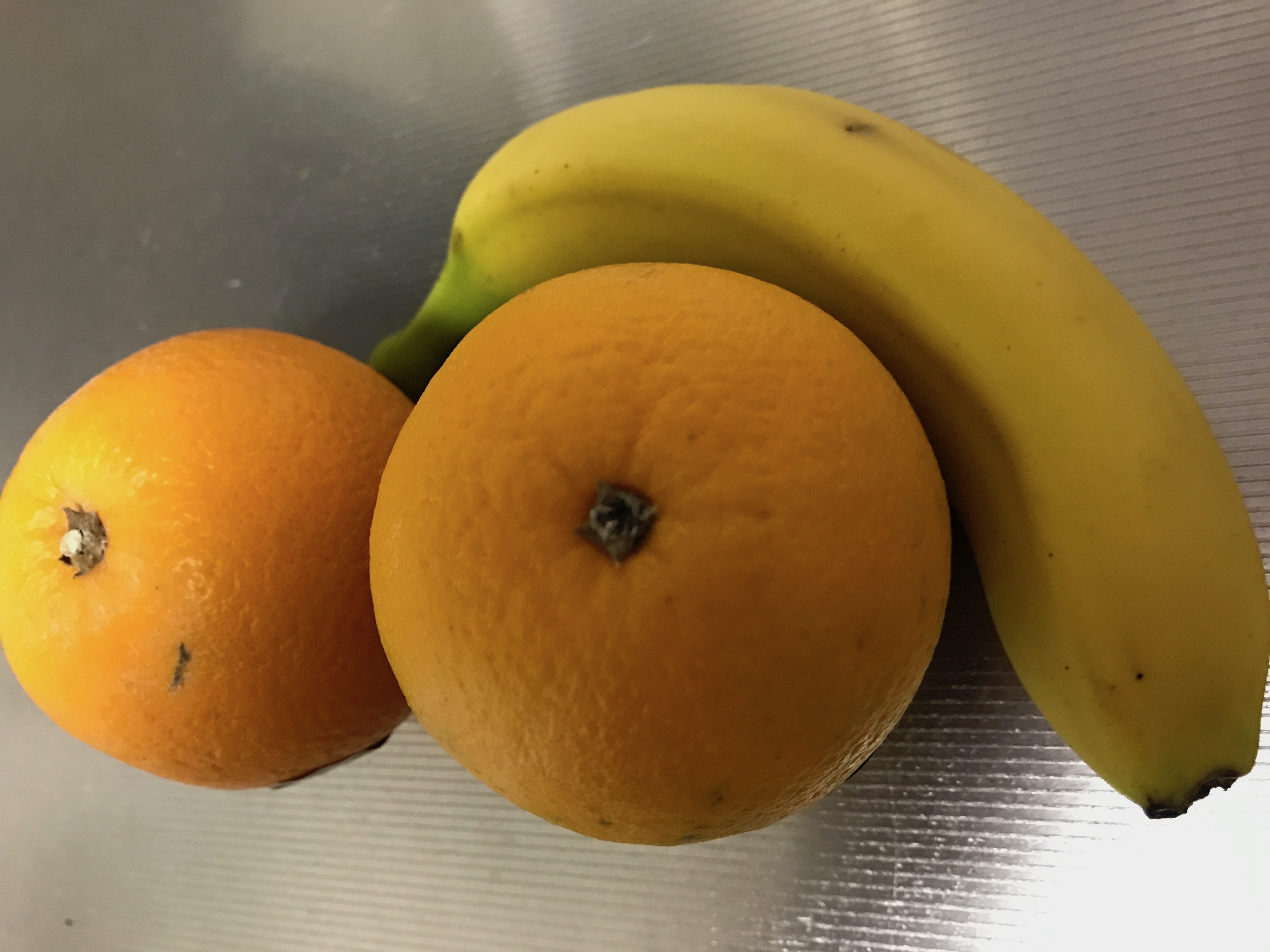 オレンジとバナナ