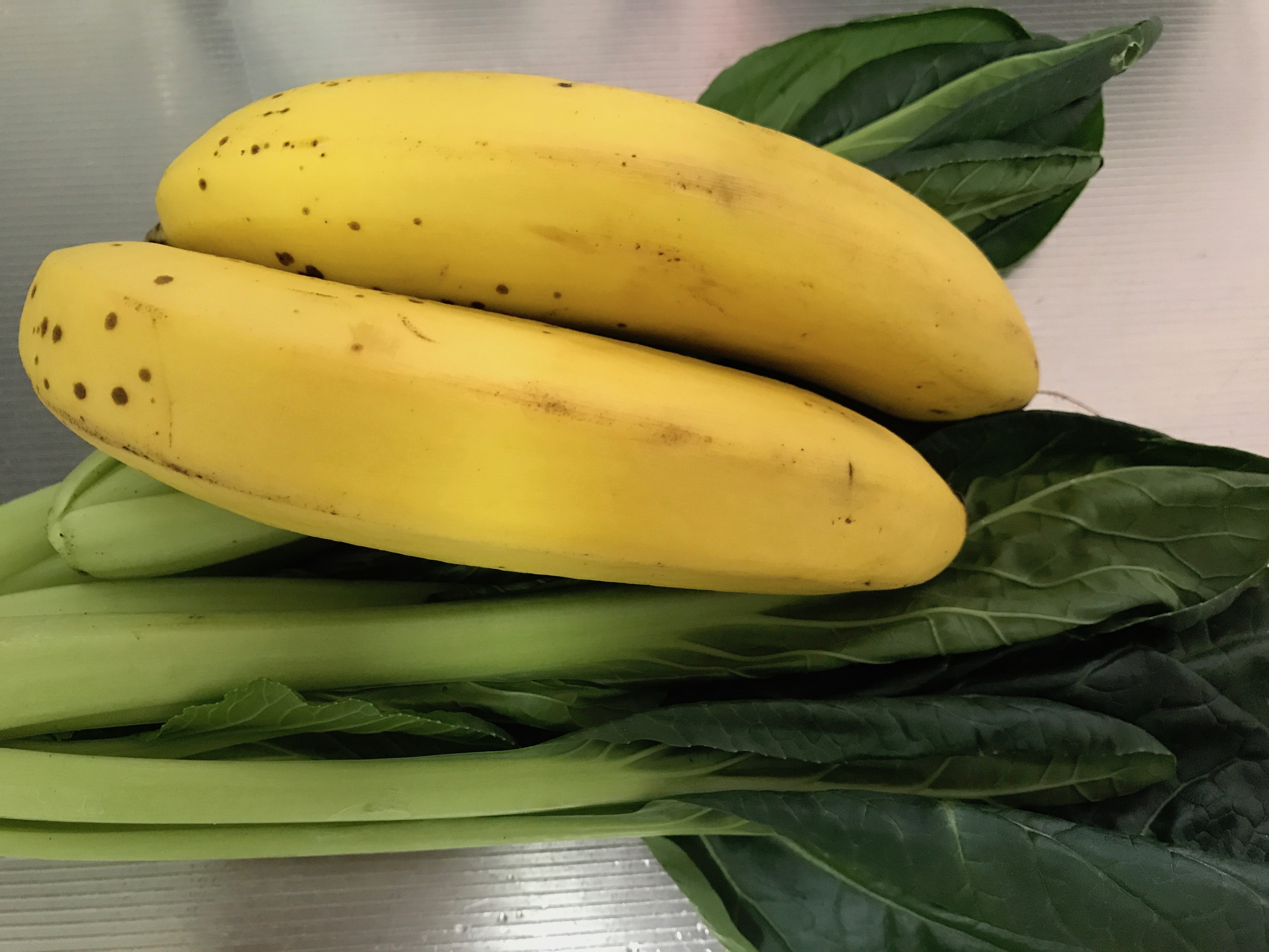 今日のスムージー　2017.05.11.　小松菜とバナナの定番グリーンスムージー