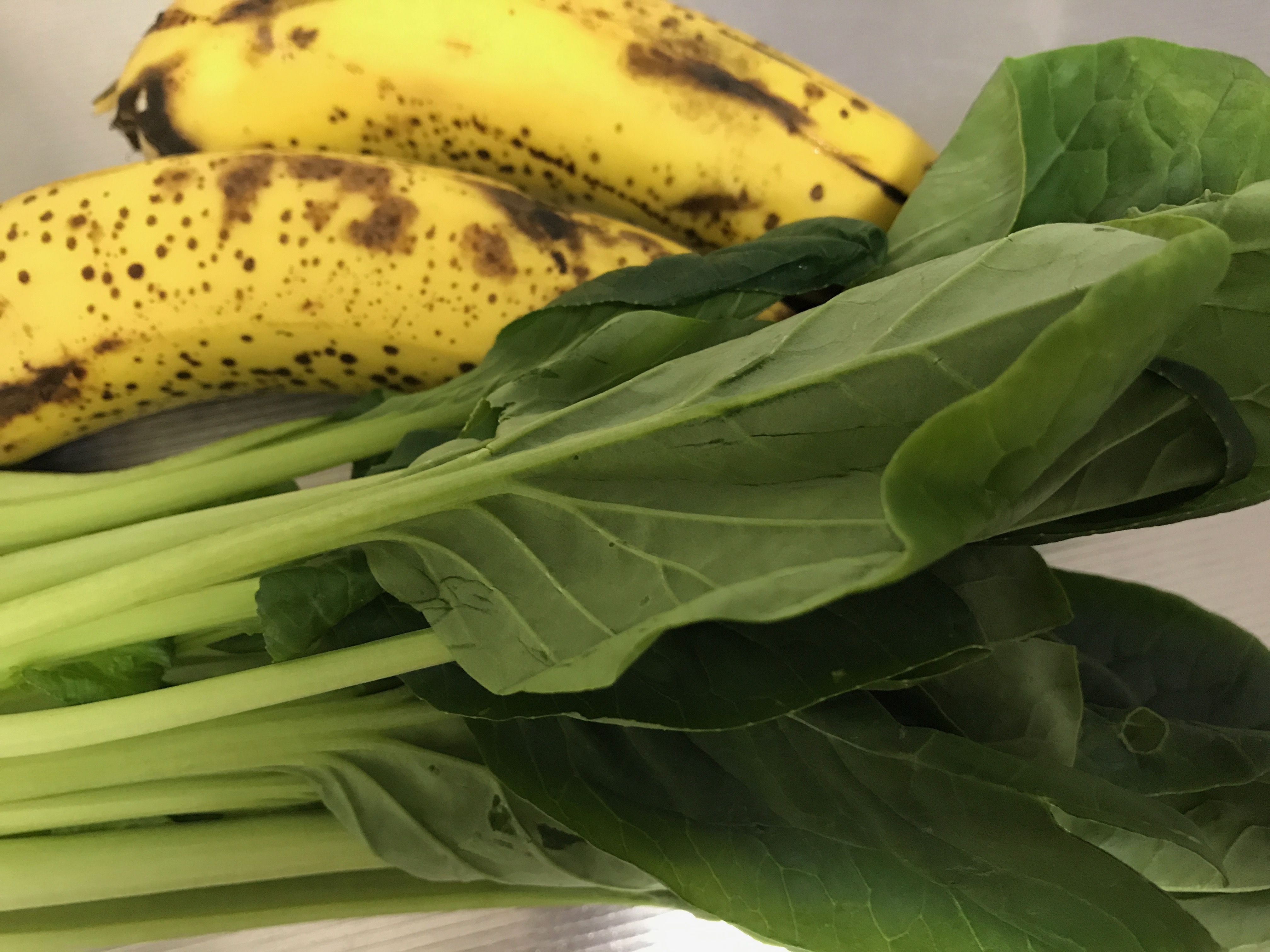 今日のスムージー　2017.06.09.　定番の小松菜とバナナのスムージー