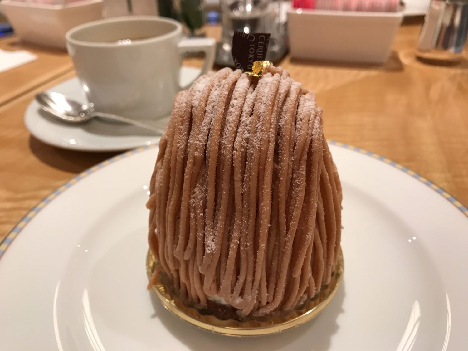 渋谷セルリアンタワー東急ホテルでローラン・ジャナン プロデュースのケーキを食べて来た