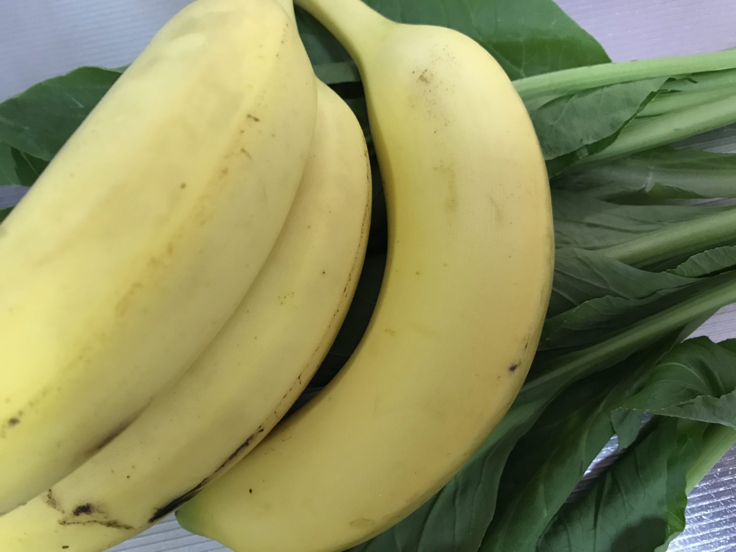 バナナと小松菜